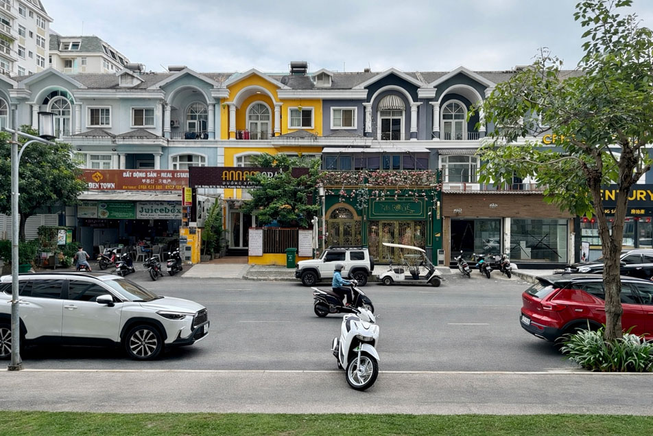 Cho Thuê Shop Số 17 M6 Midtown Phú Mỹ Hưng – Mặt Tiền Đường 16